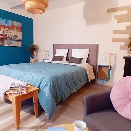 シュノンソー Le Roi Coq Bed & Breakfast エクステリア 写真
